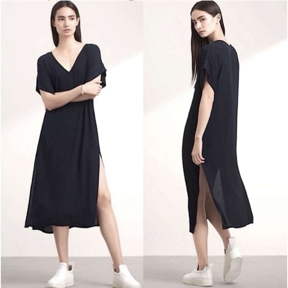 Aritzia Babaton navy shift overlay dress